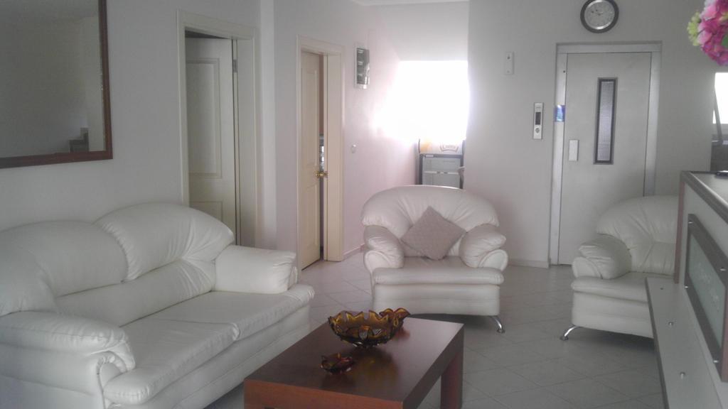 Zeytin Apart Hotel Чесме Екстериор снимка