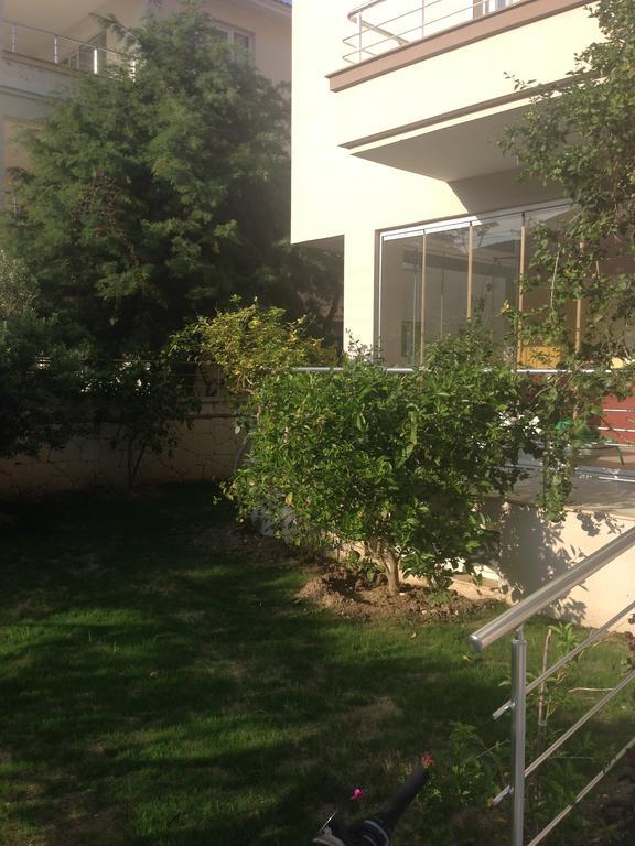 Zeytin Apart Hotel Чесме Екстериор снимка